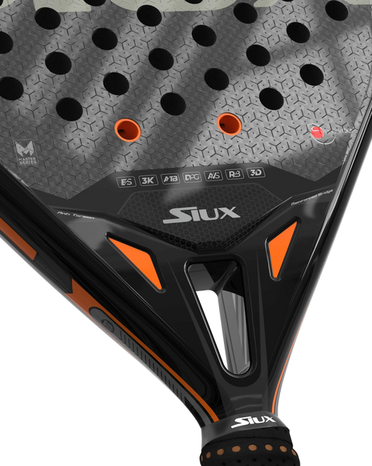 Siux Fenix II 3K Carbon + 2 setjes Wilson ballen