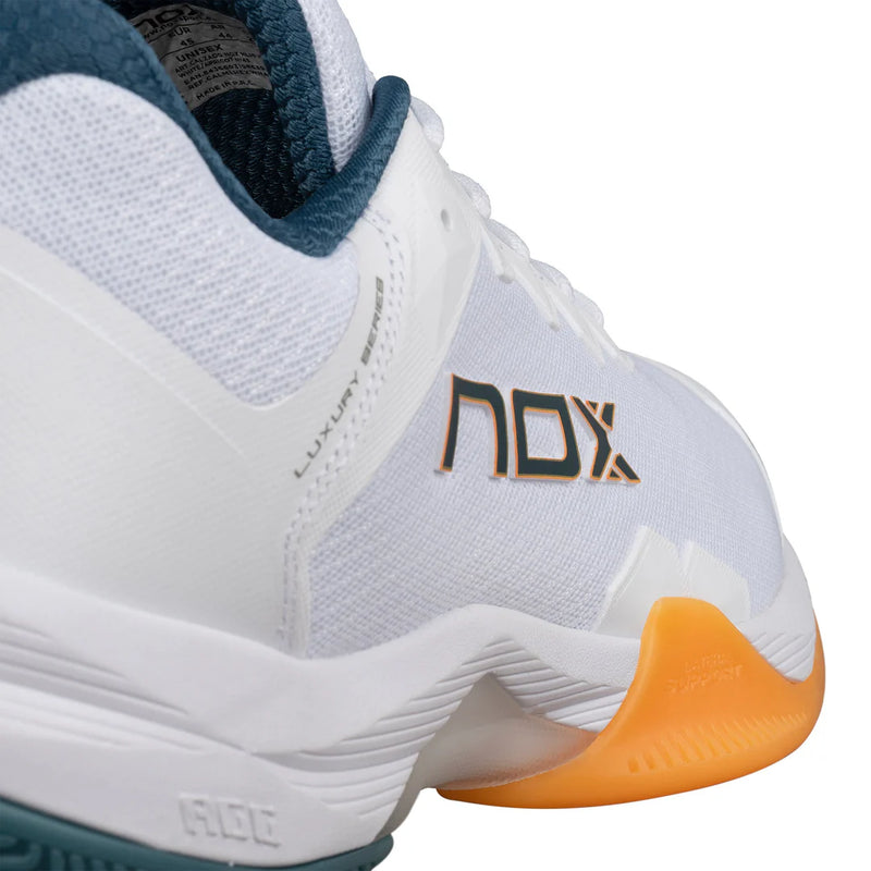 Load image into Gallery viewer, Nox AT10 LUX Padel Shoe White / Gray
